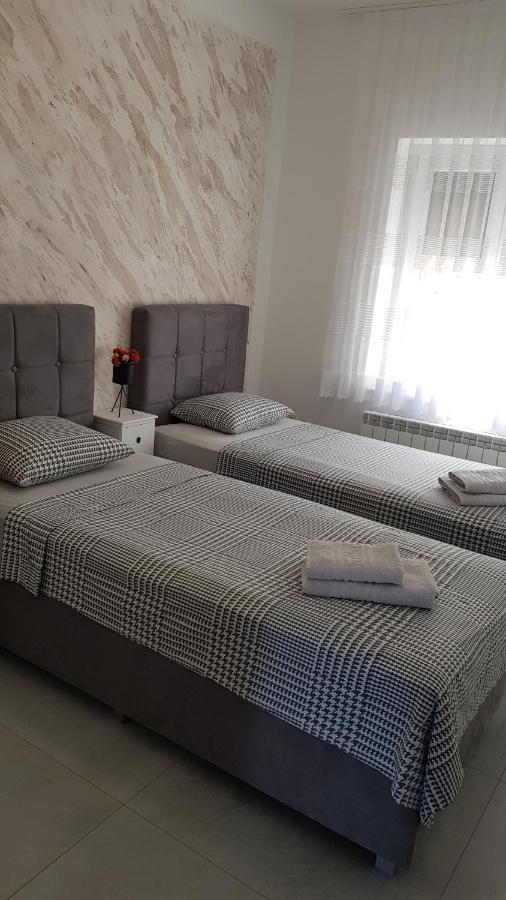 Kabashi Apartment Крк Екстер'єр фото