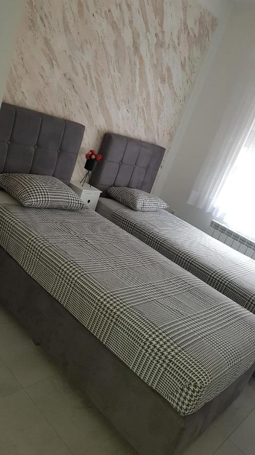 Kabashi Apartment Крк Екстер'єр фото